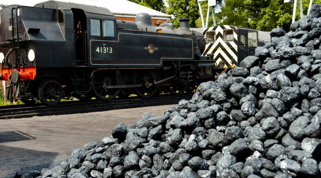 railways-deploys-coal-transportation.jpg